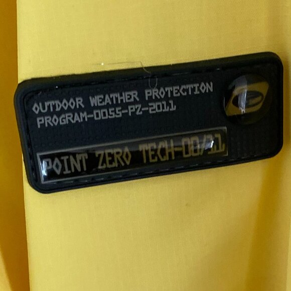 Point Zero Windbreaker Men Women Jacket Yellow/Black Pockets Zipper Hood Size L - Picture 5 of 9
